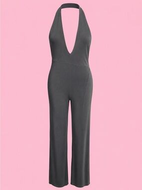 Man-o-Toe  90’s Black Sleeveless V-Neck Jumpsuit  #36